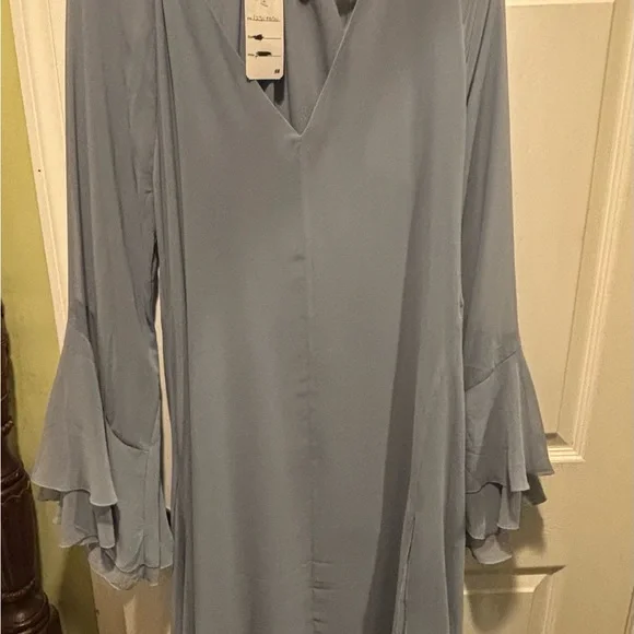 Elegant H&M Edition Light Blue Ruffle-Sleeve V-Neck Long Dress. Sz Large - Picture 2 of 7